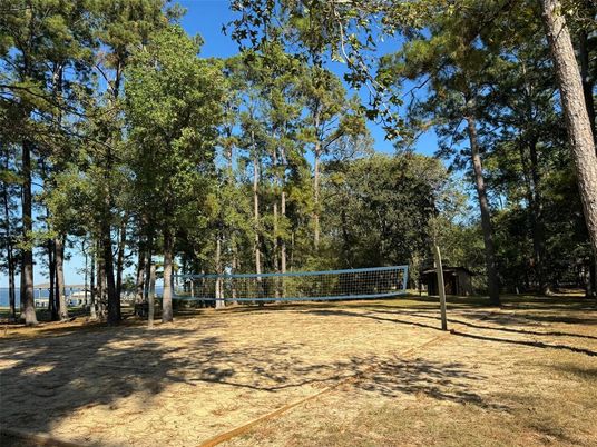 Exterior, Tennis Courts