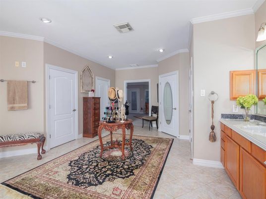 Interior, Recessed Lighting, Washer
