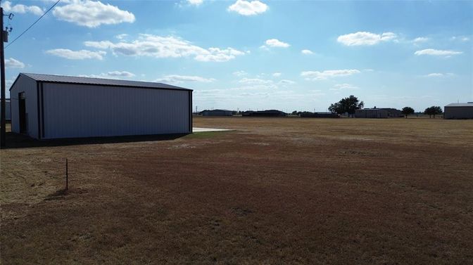 Backyard, Detached Garage, Exterior