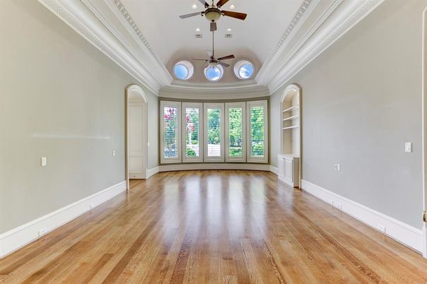 Empty room, Interior, Pendant Lights, Recessed Lighting, Wood Texture Flooring