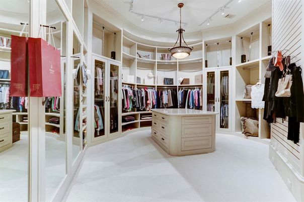 Interior, Pendant Lights, Walk-in Closets
