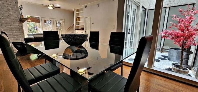 Home Office, Interior, Recessed Lighting, Stone Walls, Wood Texture Flooring