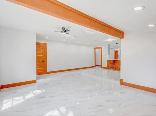 Empty room, Interior, Marble, Recessed Lighting