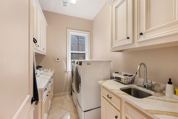 Interior, Kitchen, Washer
