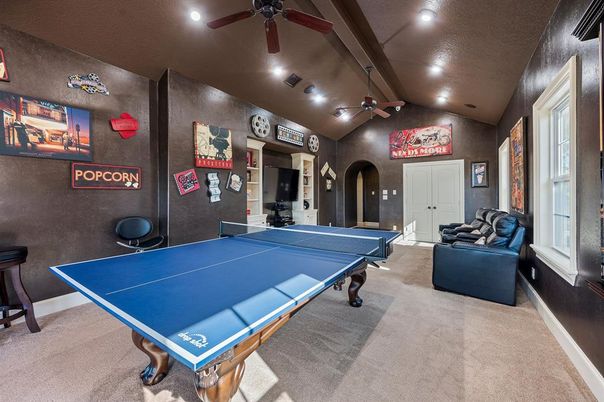 Billiard Table, Game Room, Interior, Recessed Lighting