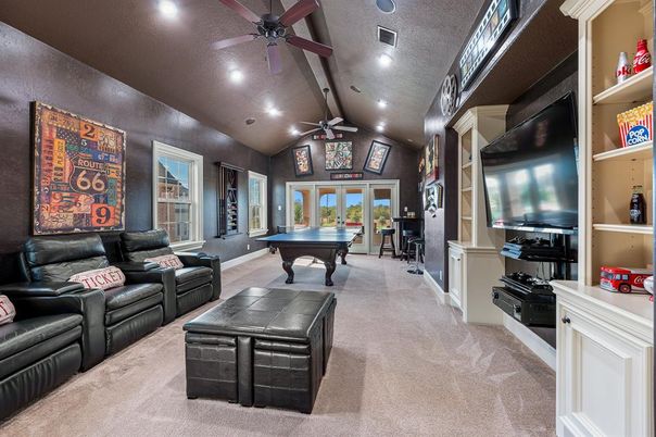 Billiard Table, Game Room, Interior, Living room, Recessed Lighting