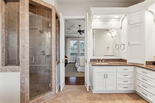 Bathroom, Bedroom, Glass Shower, Interior, Recessed Lighting