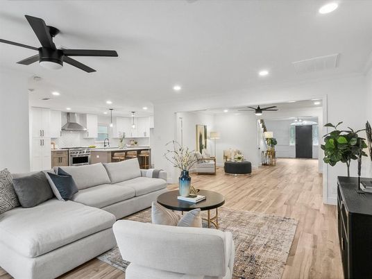 Interior, Kitchen, Living room, Pendant Lights, Recessed Lighting, Stainless Steel Appliances, Wood Texture Flooring
