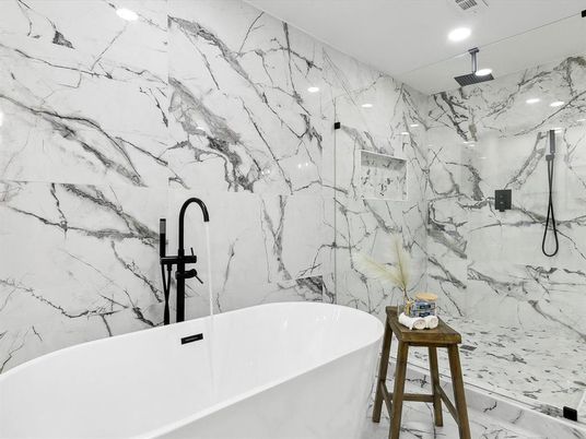 Bathroom, Free Standing Baths, Interior, Marble, Marble Walls, Recessed Lighting