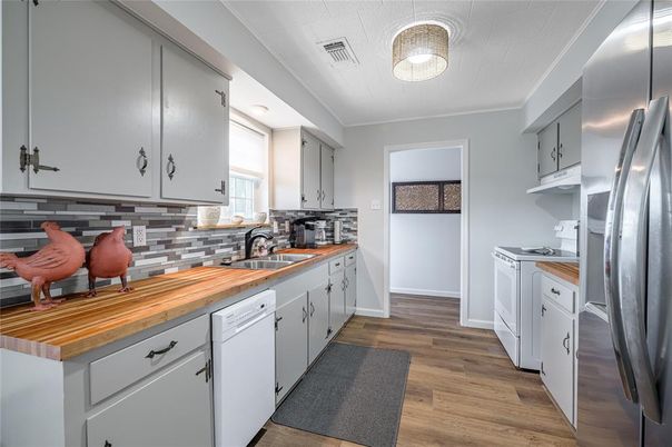 Interior, Kitchen, Wood Texture Flooring