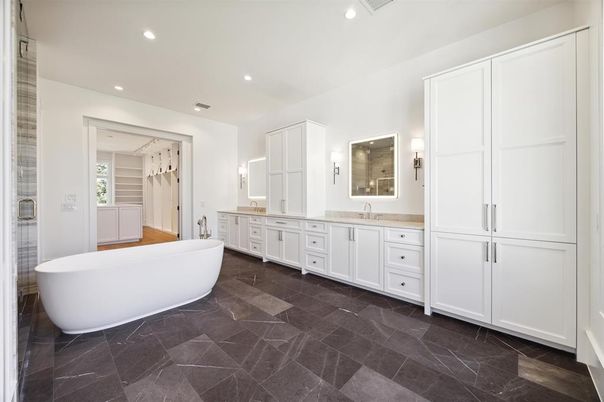 Bathroom, Dual Sink Vanities, Free Standing Baths, Interior, Recessed Lighting