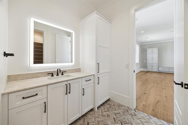 Bathroom, Interior, Recessed Lighting, Wood Texture Flooring
