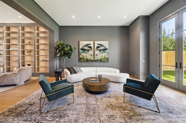 Interior, Living room, Recessed Lighting, Wood Texture Flooring