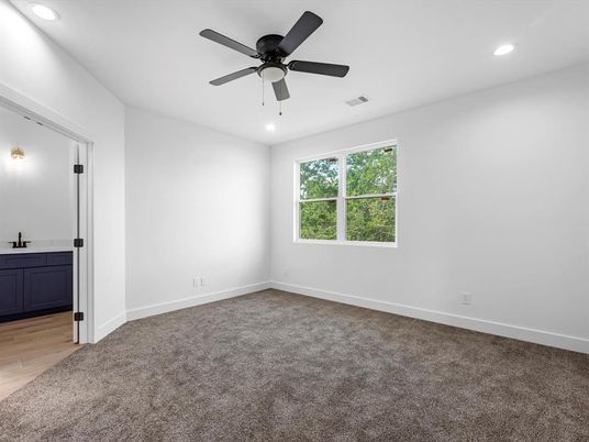 Bathroom, Empty room, Interior, Recessed Lighting