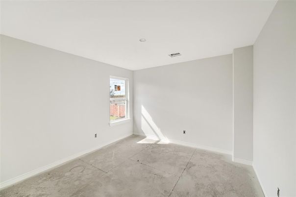 Empty room, Interior