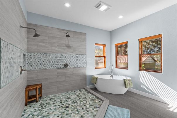 Bathroom, Free Standing Baths, Interior, Recessed Lighting