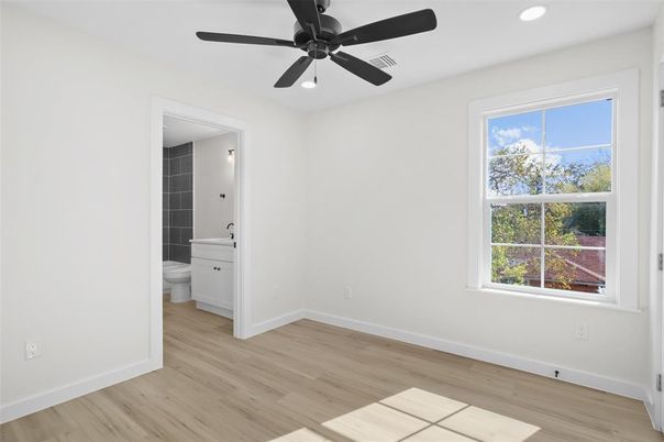 Bathroom, Empty room, Interior, Recessed Lighting, Wood Texture Flooring