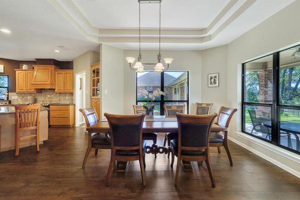 Dining room, Interior, Kitchen, Pendant Lights, Recessed Lighting, Wood Texture Flooring