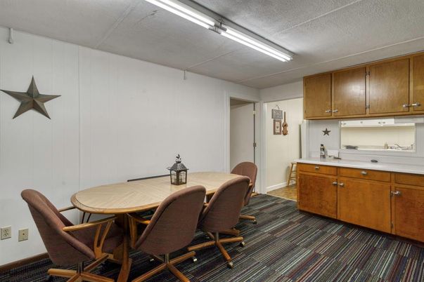 Dining room, Interior