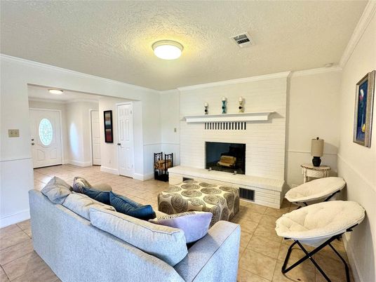 Fireplace, Interior, Living room, Recessed Lighting