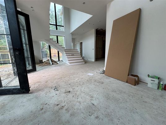 Empty room, Interior, Recessed Lighting