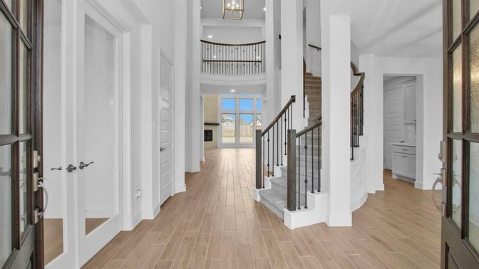 Interior, Pendant Lights, Recessed Lighting, Wood Texture Flooring