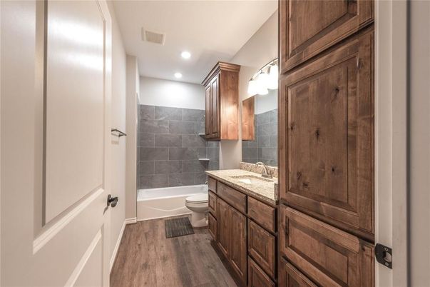 Bathroom, Interior, Recessed Lighting, Wood Texture Flooring