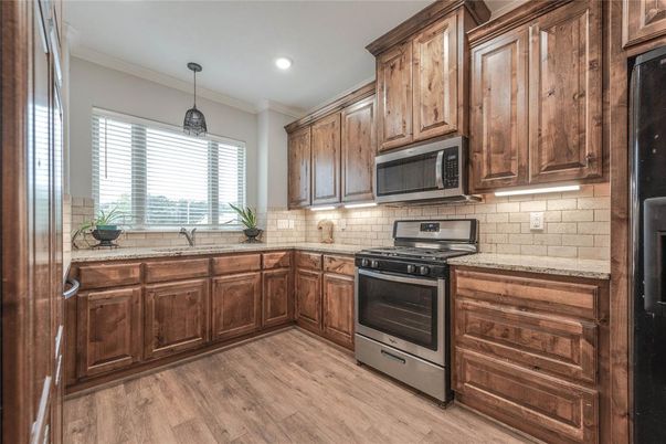 Interior, Kitchen, Pendant Lights, Recessed Lighting, Wood Texture Flooring