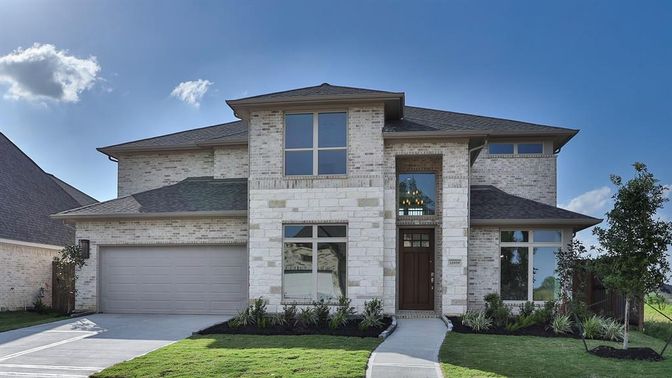 Attached, Exterior, Facade, Brick Facade, Brick Traditional