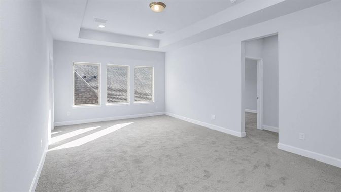Empty room, Interior, Recessed Lighting