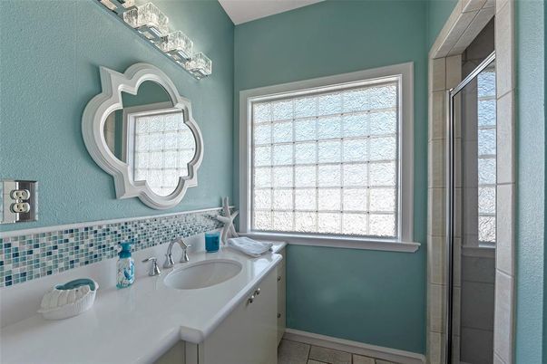 Bathroom, Glass Shower, Interior