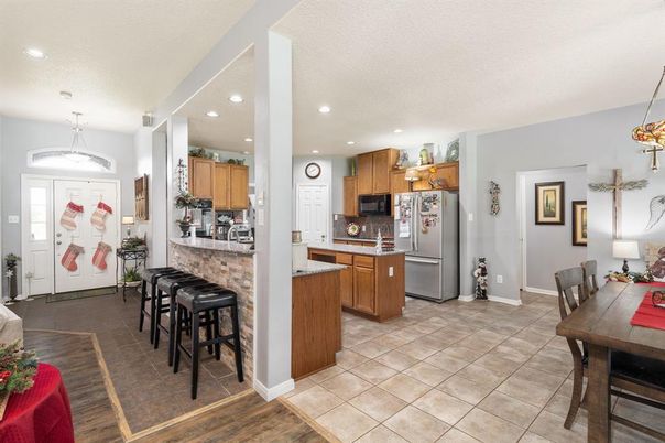 Dining room, Interior, Kitchen, Pendant Lights, Recessed Lighting