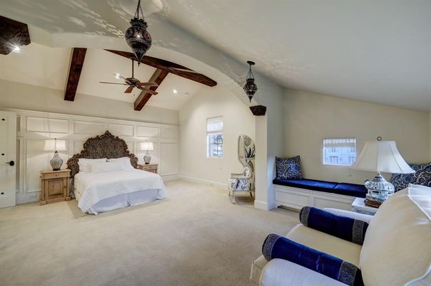 Bedroom, Interior, Pendant Lights, Recessed Lighting, Wooden Beams