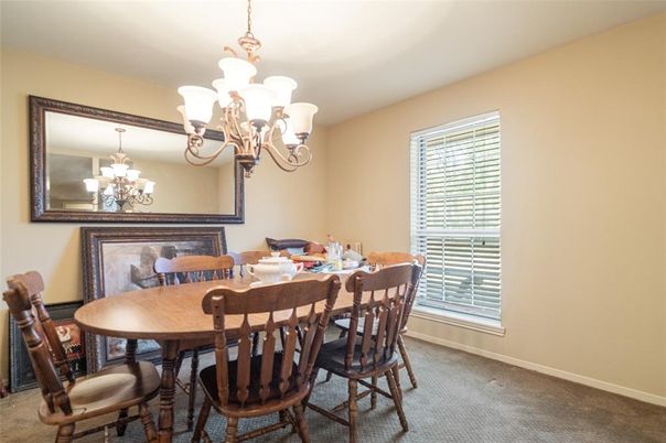 Chandelier, Dining room, Interior