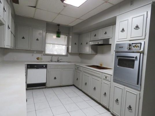 Interior, Kitchen, Pendant Lights