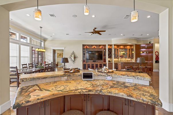 Dining room, Interior, Pendant Lights, Recessed Lighting