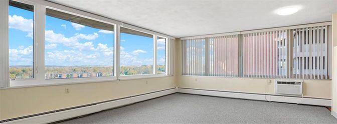Empty room, Interior, Recessed Lighting, Sun Room