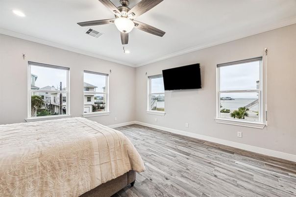 Bedroom, Interior, Recessed Lighting, Wood Texture Flooring