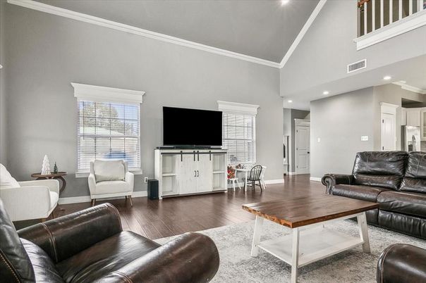 Interior, Living room, Recessed Lighting, Wood Texture Flooring