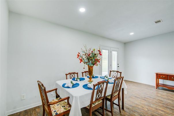 Dining room, Interior, Recessed Lighting, Wood Texture Flooring