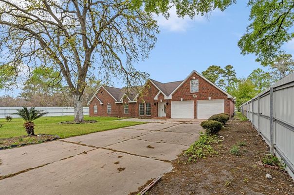 Attached, Exterior, Facade, Brick Facade, Tudor Revival