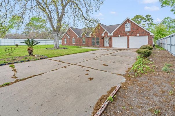 Attached, Backyard, Exterior, Facade, Brick Facade, Brick Traditional