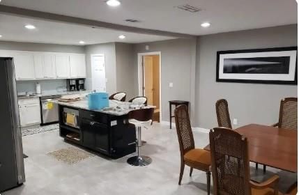 Dining room, Interior, Kitchen, Recessed Lighting