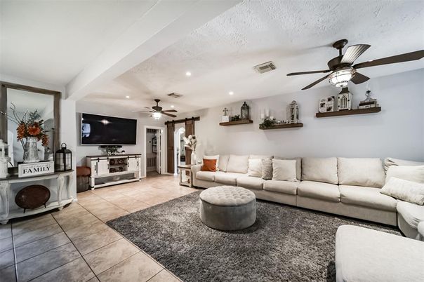 Interior, Living room, Recessed Lighting
