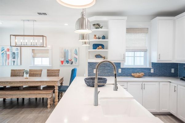 Dining room, Interior, Kitchen, Pendant Lights, Recessed Lighting, Wood Texture Flooring