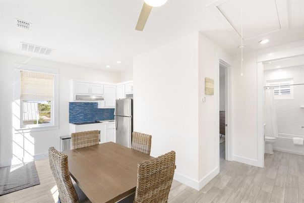 Dining room, Interior, Kitchen, Recessed Lighting, Wood Texture Flooring