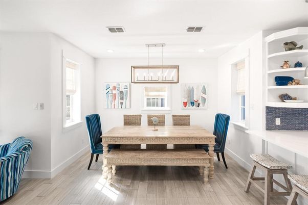 Dining room, Interior, Pendant Lights, Recessed Lighting, Wood Texture Flooring