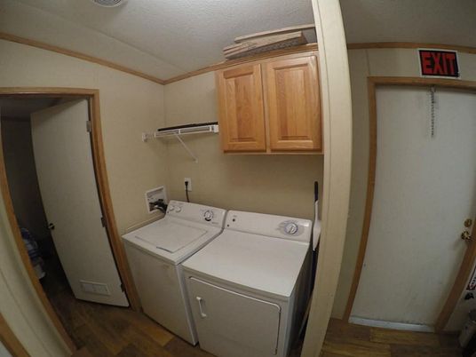 Interior, Utility Closets, Washer, Wood Texture Flooring