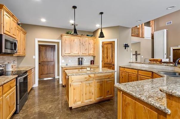 Interior, Kitchen, Pendant Lights, Recessed Lighting
