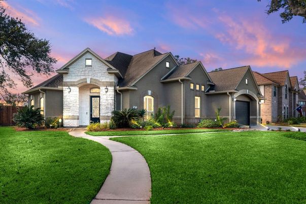 Backyard, Exterior, Facade, Brick Traditional